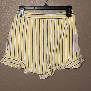 Iris yellow and gray high waist flat from elastic shorts size small NWT